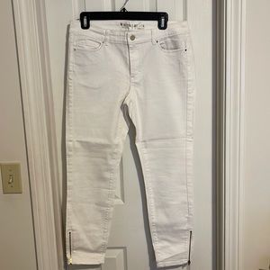 WHBM White House Black Market White Crop Leg Skinny Jeans Size 8 Like New
